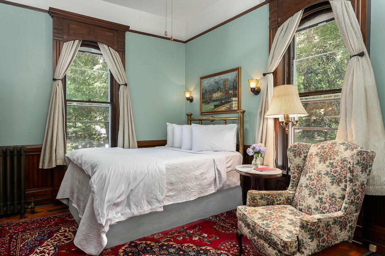 Cedar Crest Inn Asheville Esterno foto